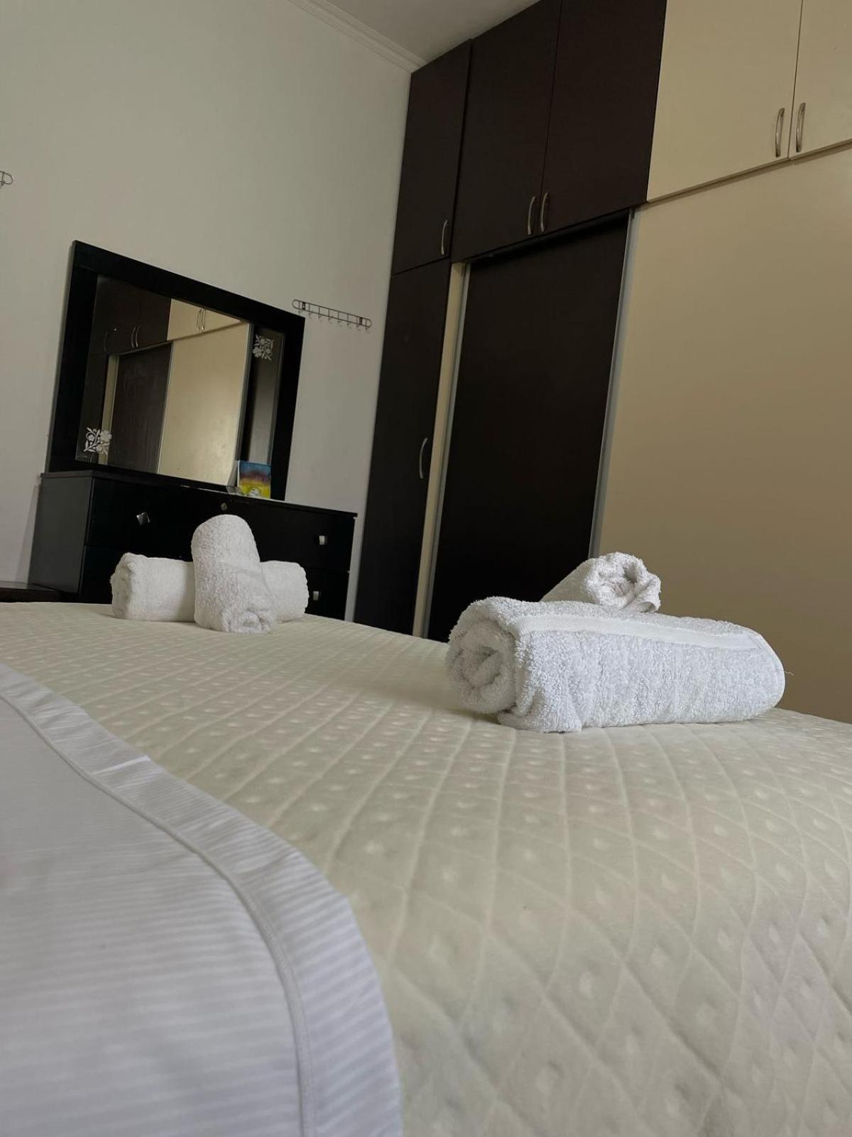 Guest House Ilir Berat Luaran gambar